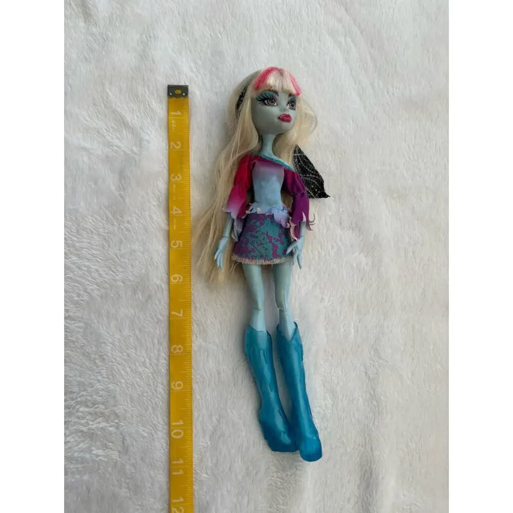 2013 monster high Abbey Bominable fashion Blue Skinned doll music festival